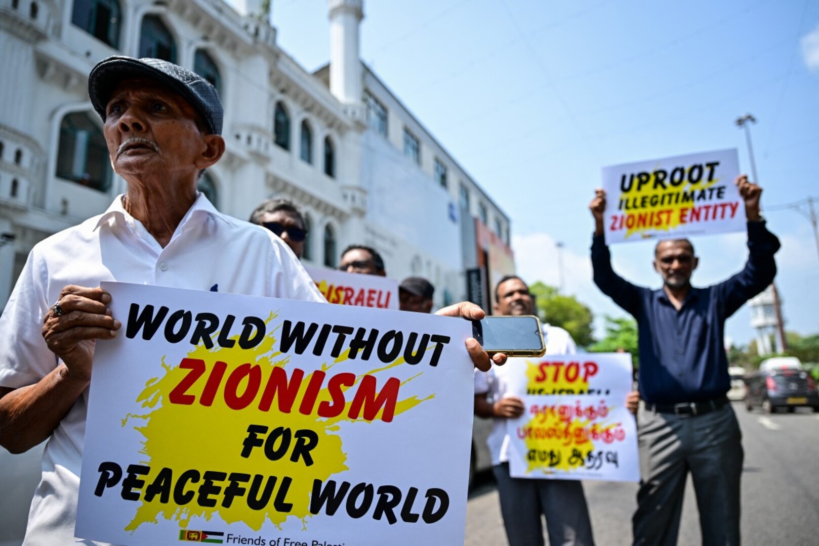Video thumbnail for Sri Lanka protests: Demonstrators condemn strikes against Iran