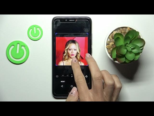 Video thumbnail for How to Add a Photo to Contact on WIKO U Pulse? - Assign Picture to Contact