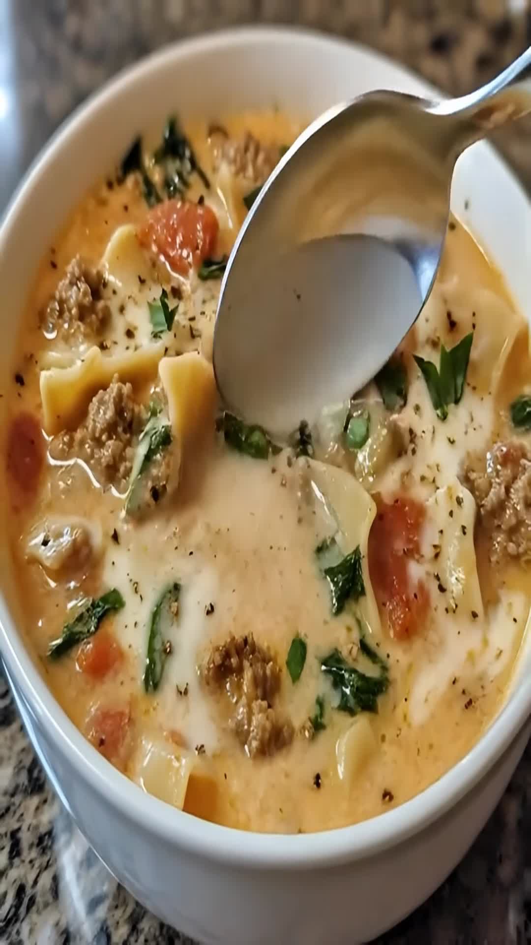 Video thumbnail for Crockpot White Lasagna Soup