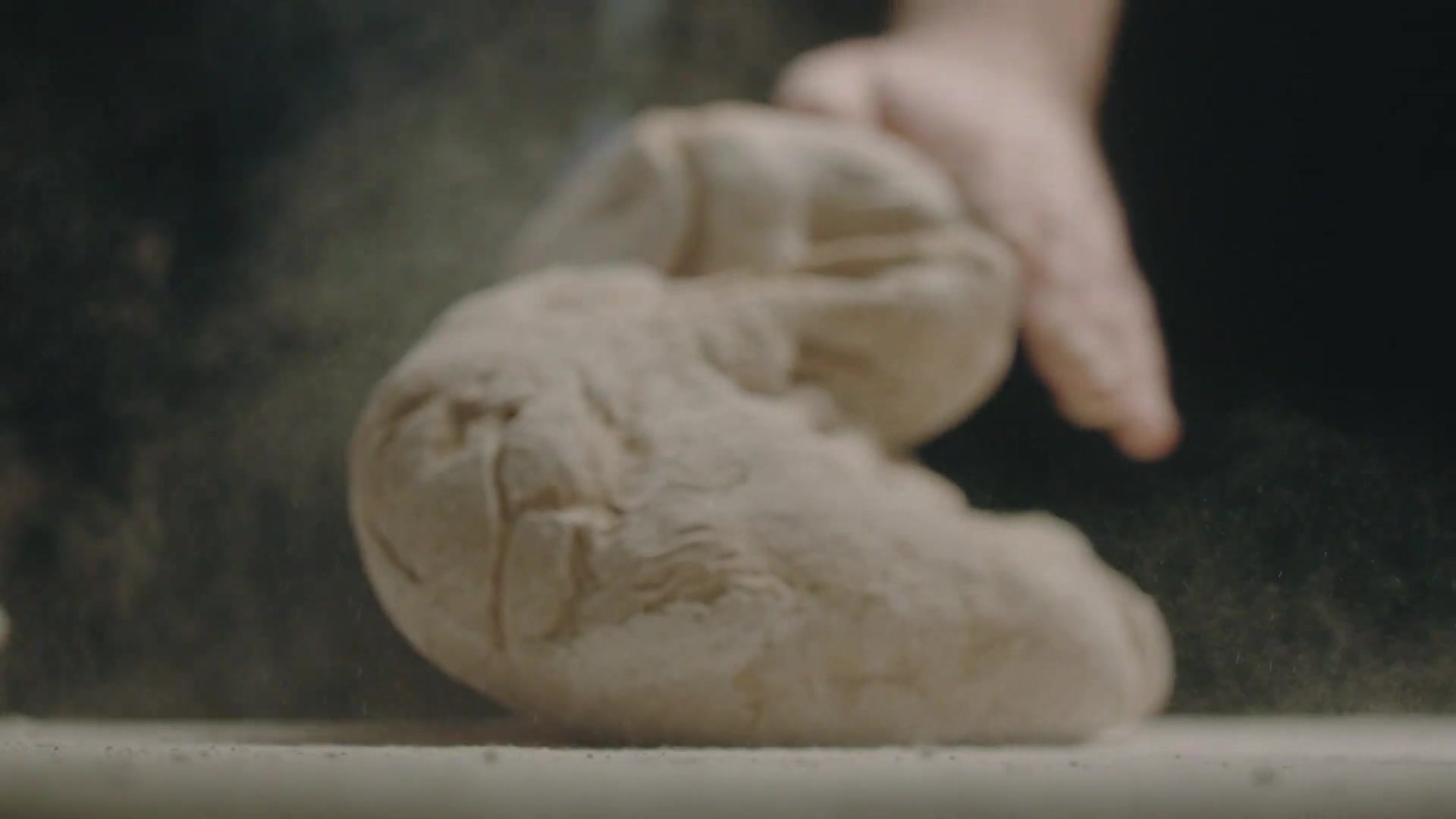 Video thumbnail for Old-School Bakery Items That Surprisingly Made A Big Comeback