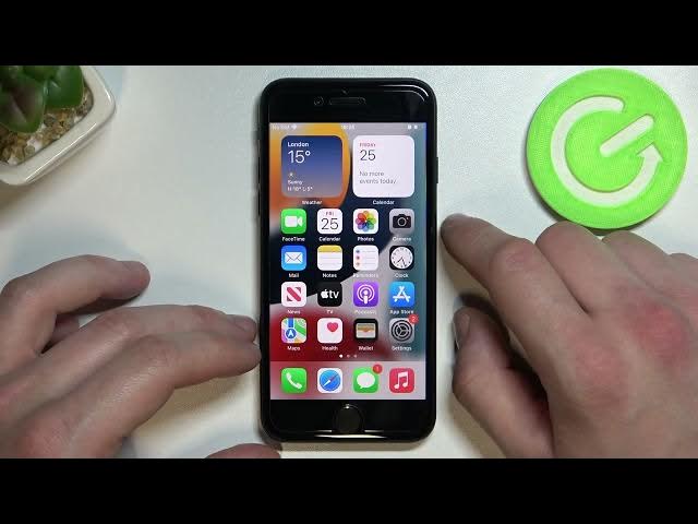 Video thumbnail for Does iPhone SE 2022 Have Headphone input – Headphone 3.5 mm Jack