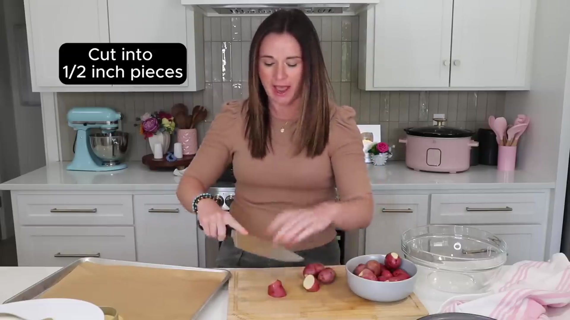 Video thumbnail for Easy Sheet Pan Sausage and Potatoes ( 10 Family Dinner )(720P HD)