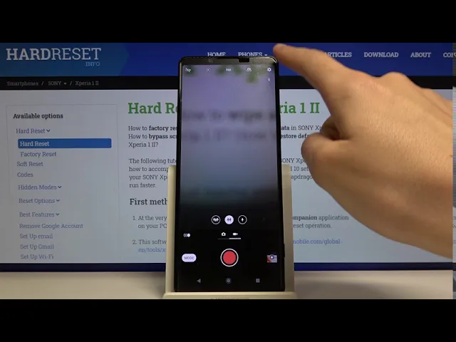 Video thumbnail for How to Enable Image Stabilization in SONY Xperia 1 II – Camera Possibilities
