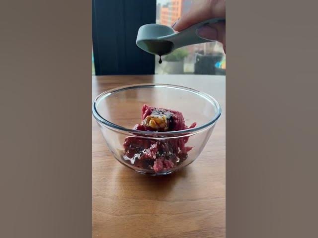 Video thumbnail for try this HEALTHY & EASY crispy chilli beef stir fry 🌶  #shorts