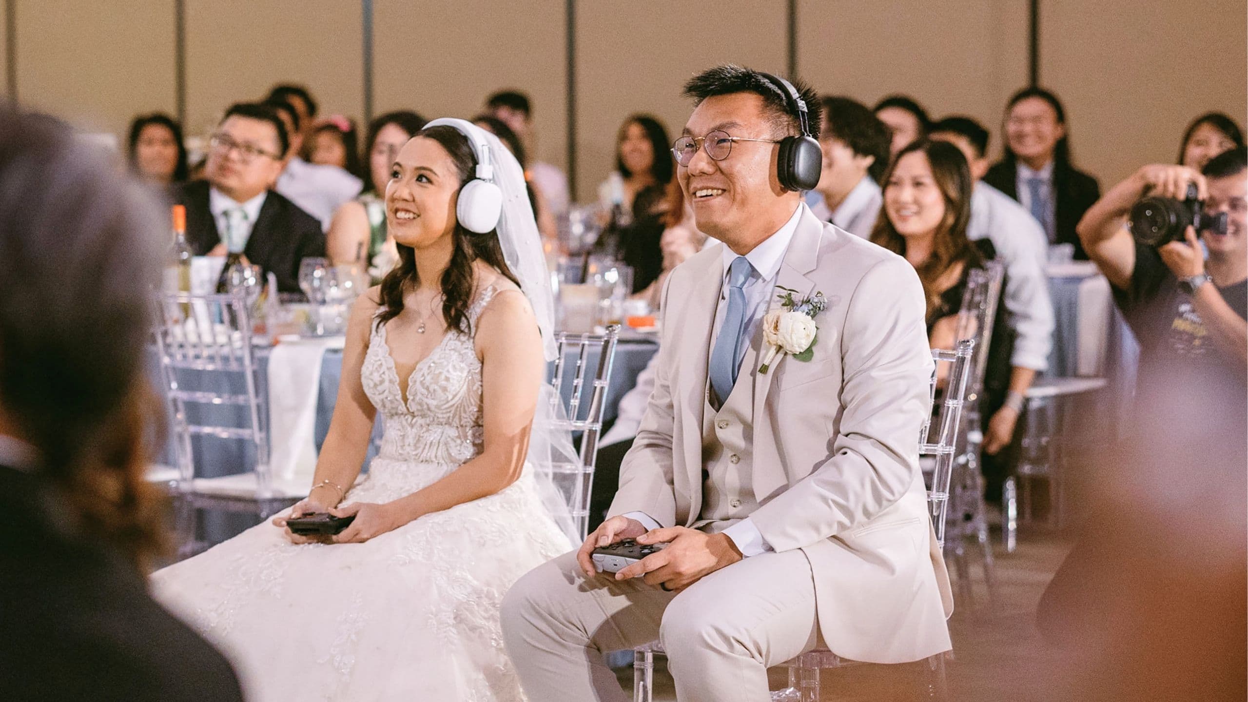 Video thumbnail for Couple Host Gaming-Themed Wedding With First Mario Kart Race As Newlyweds
