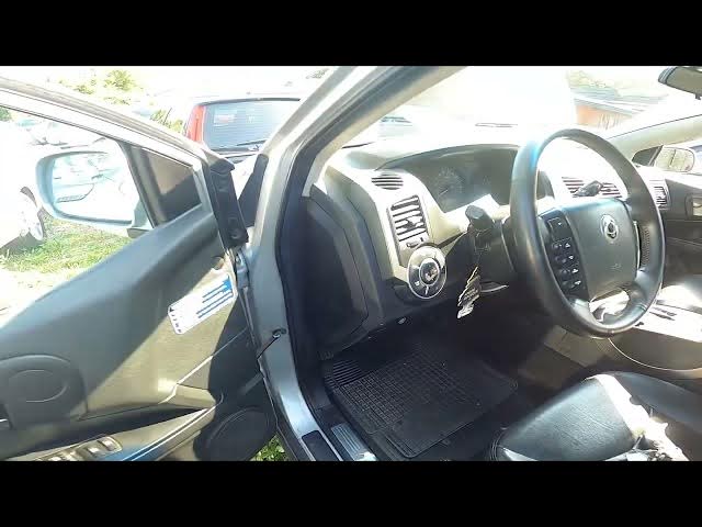 Video thumbnail for How to Unlock and Lift the Hood Up in SsangYong Kyron ( 2005 – 2014 ) - Open Bonnet by Lever