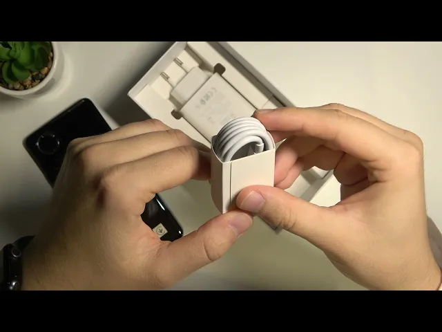 Video thumbnail for Does Huawei Nova 9 have Wired Earphones in Box? EU Distribution