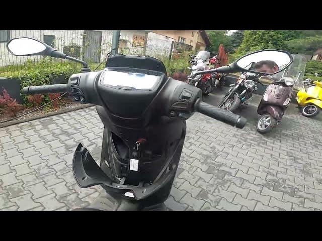 Video thumbnail for Where is USB Port in Piaggio Medley S ( 2017 - now ) | How to Find USB Port?