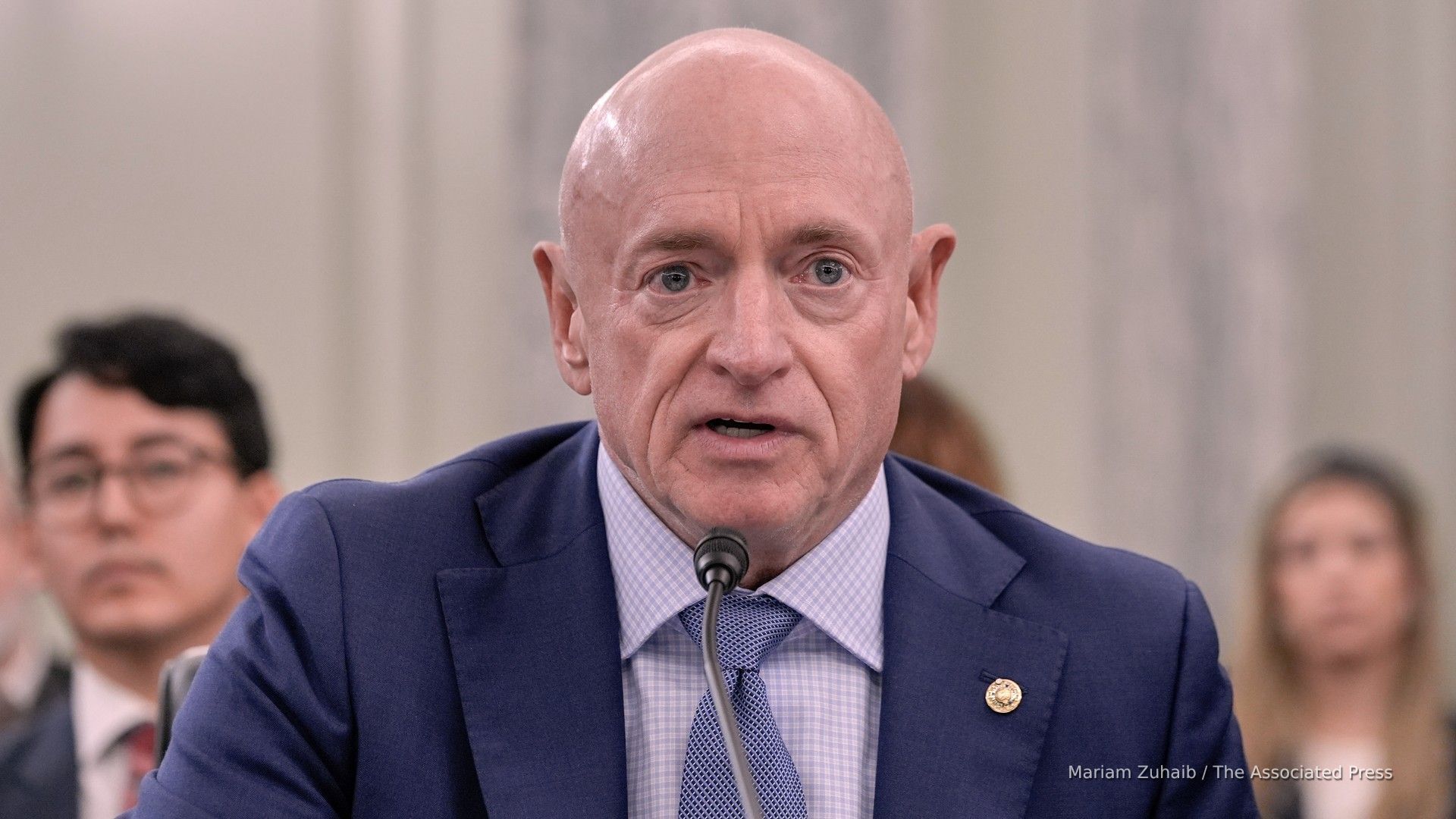 Video thumbnail for Mark Kelly says Trump won’t ‘silence us’ after Pentagon reviews Dems’ video