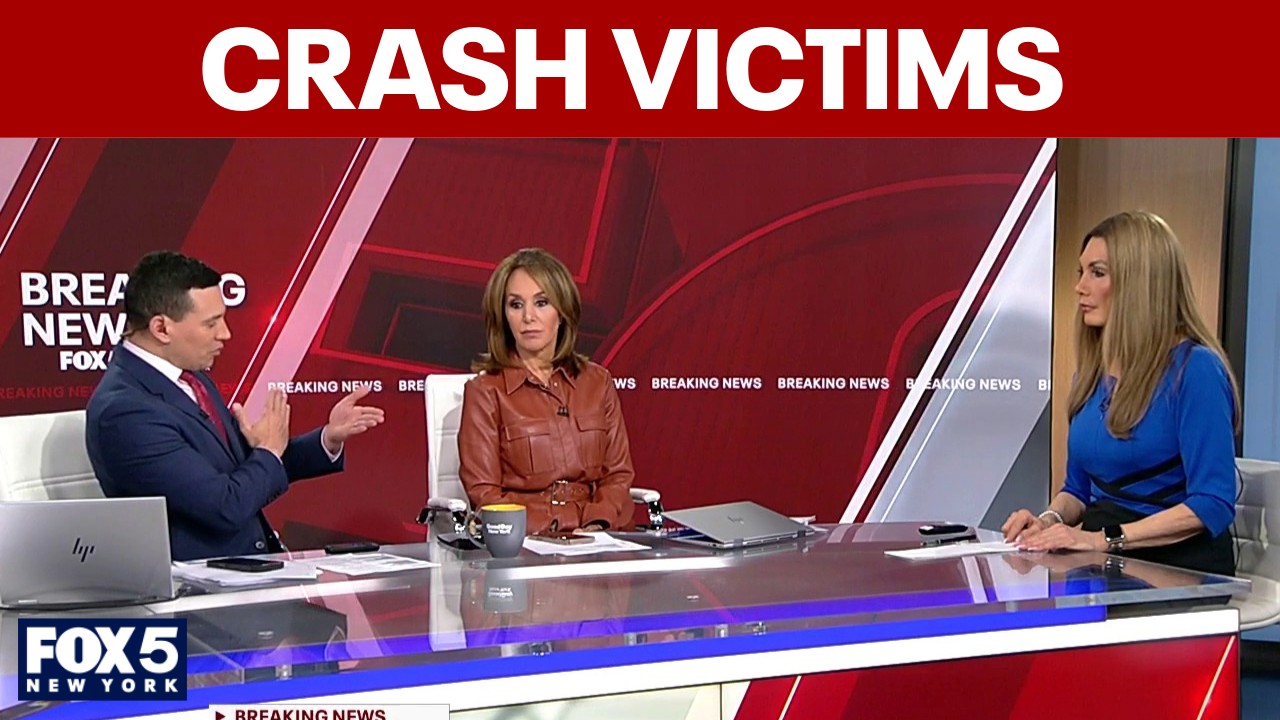 Video thumbnail for BREAKING NEWS: Update on LGA crash victims