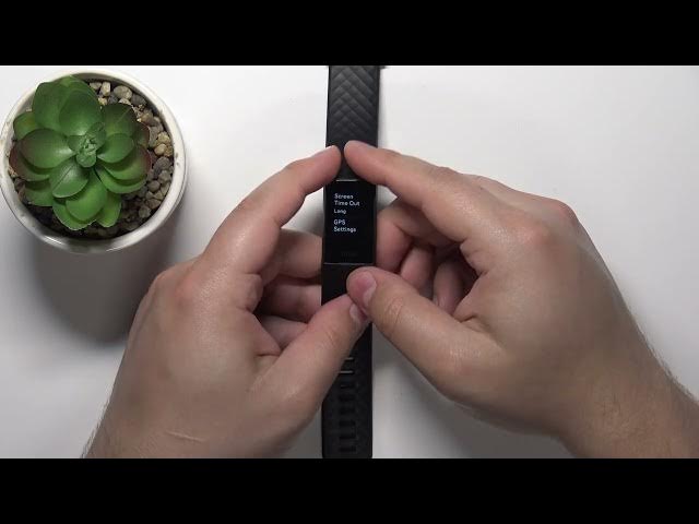 Video thumbnail for Fitbit Charge 4  - How To Change Screen Timeout