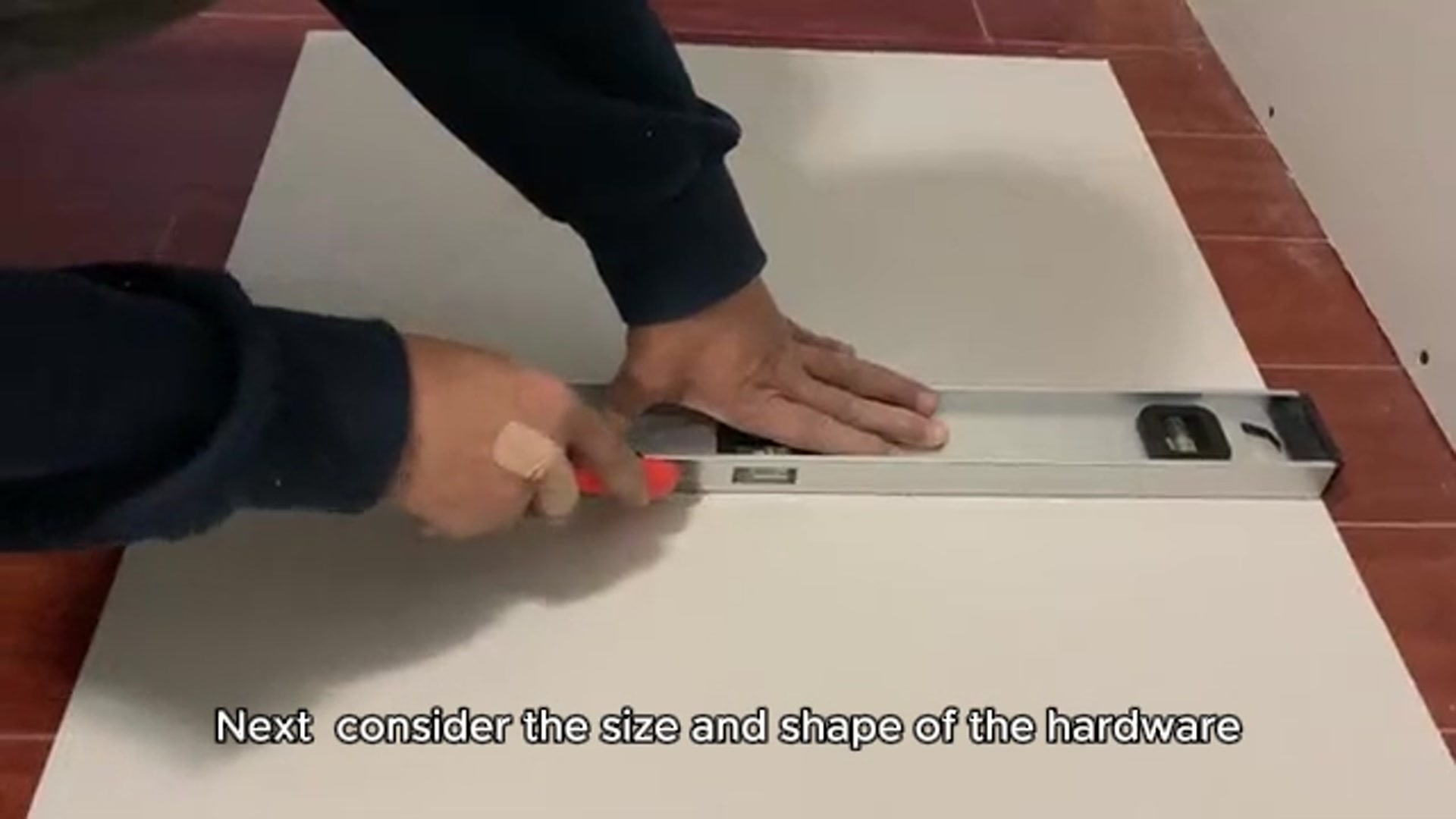 Video thumbnail for Cabinet hardware choices