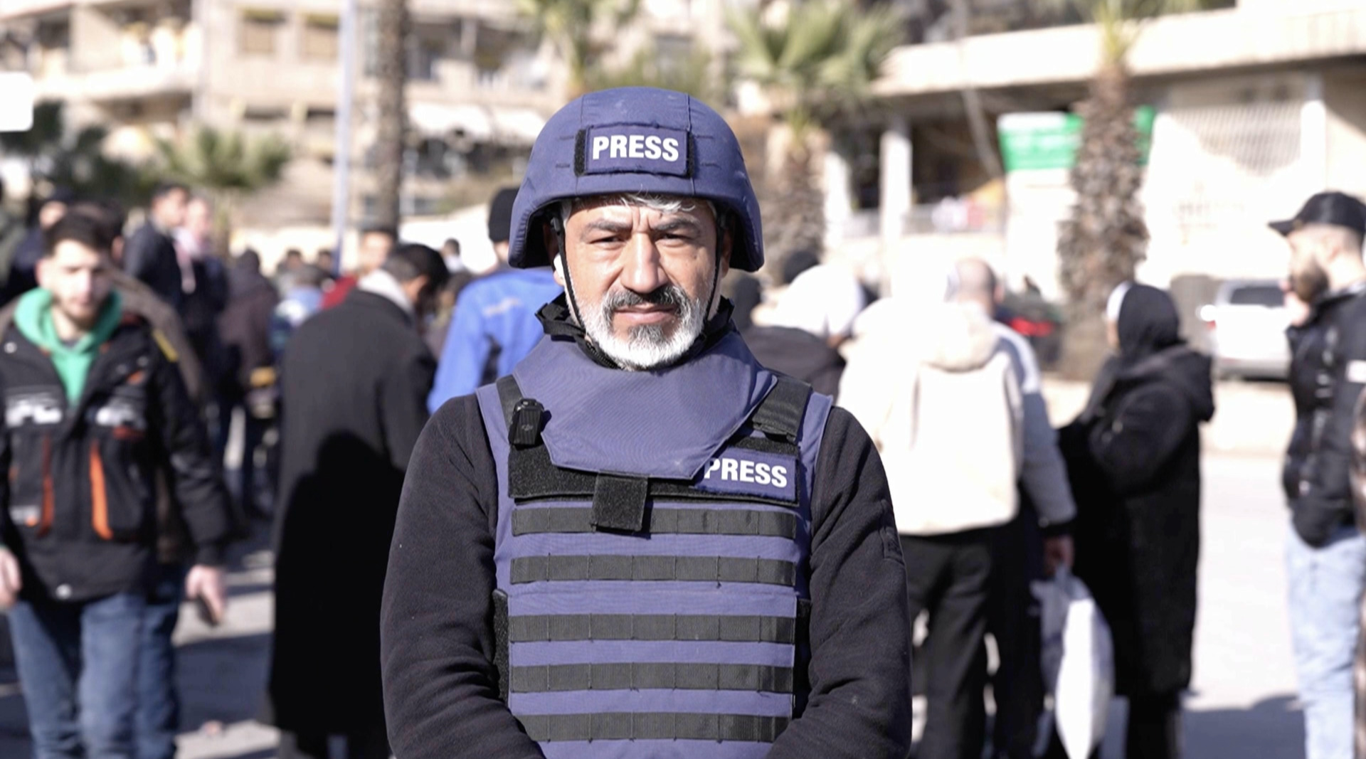 Video thumbnail for Kamikaze drones strike Aleppo as fighting spreads