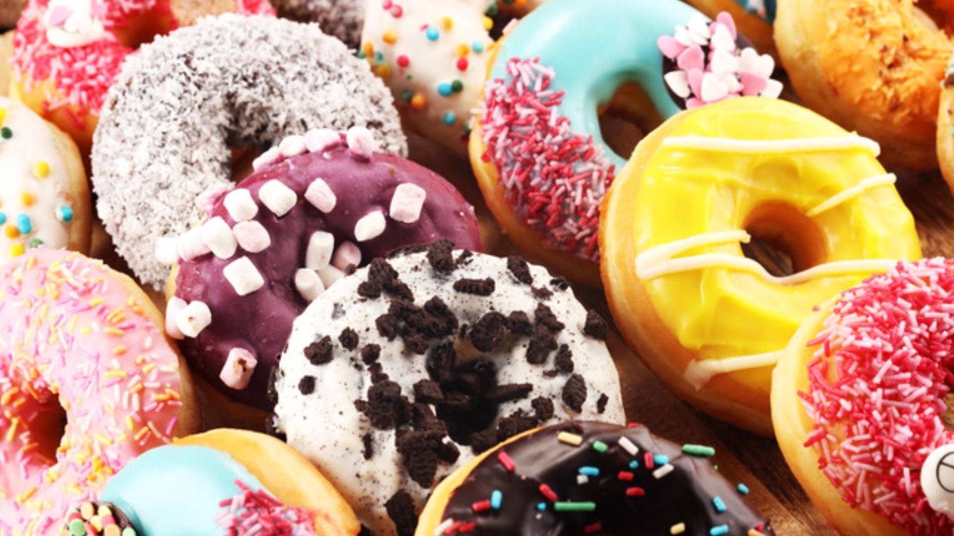 Video thumbnail for These Are The Absolute Best Donut Places In Every State