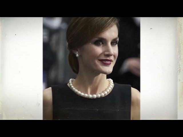 Video thumbnail for 6 Genius Jewelry And Accessory Hacks That Make Women Over 50 Look Rich And Classy Every Day 1080p 30