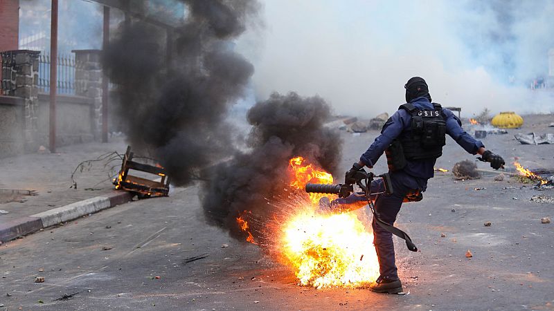 'Video thumbnail for Madagascar: Protests ongoing to demand president's resignation as police presence grows'