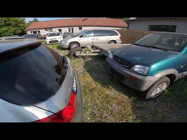 Video thumbnail for Where is Toolset Drawer in Honda Accord VIII ( 2007 – 2016 ) - Toolset Location