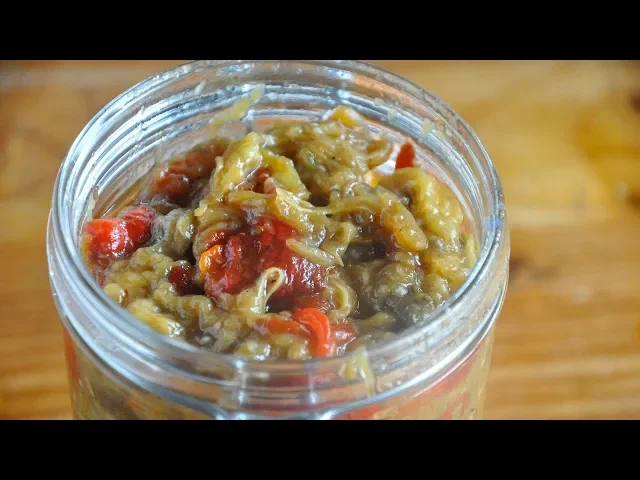 Video thumbnail for Vinete cu ardei copti la borcan, aperitiv savuros, dulce-acrisor