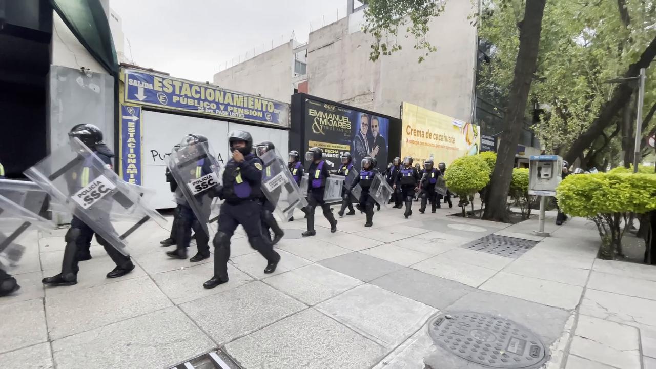 Video thumbnail for Mexico: Mexico March Marks Ayotzinapa Anniversary 12.