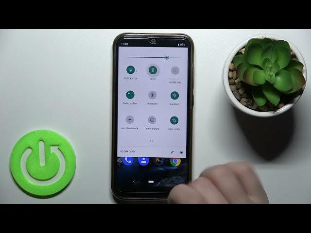 Video thumbnail for How to Switch On Flashlight on CUBOT R19 – Turn On Torch