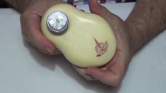 Video thumbnail for Mechanischer Rotationsrasierer mit Federaufzug (über 60 Jahre alt)