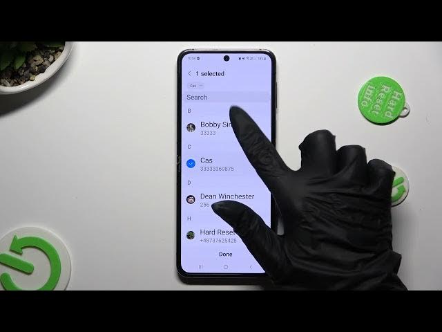 Video thumbnail for How to Add Emergency Numbers on Samsung Galaxy Z Flip 5