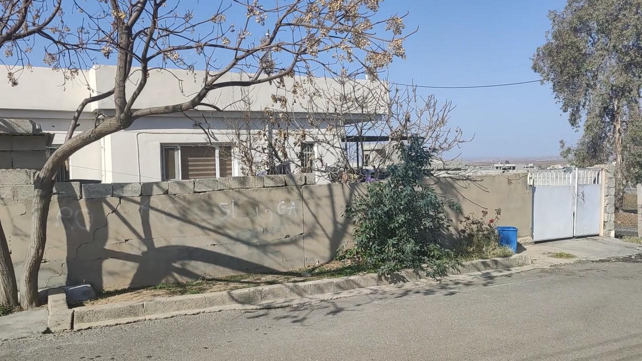 Video thumbnail for Iraq: Iran Strikes PDKI Headquarters Koya 45.