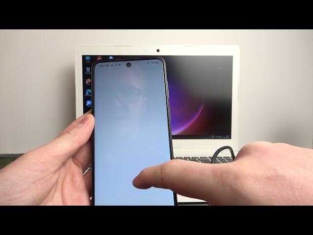 Video thumbnail for How to Connect MOTOROLA Moto E32s to a PC/Laptop for a File Transfer