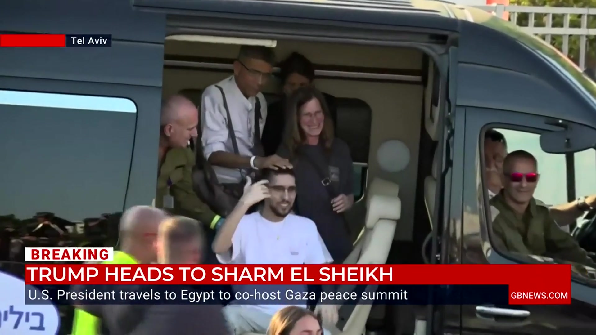 'Video thumbnail for WATCH: Hostage overjoyed as he celebrates his release from Hamas with crowds in Tel Aviv'