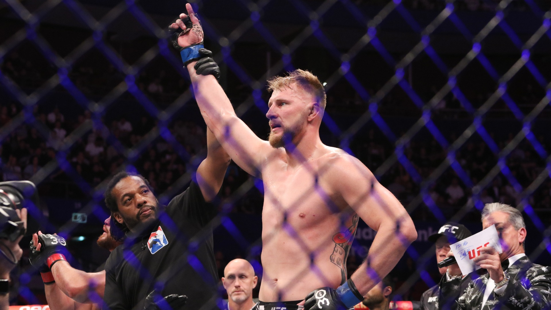 Video thumbnail for Volkov vs. Cortes-Acosta: Betting Odds and Fighter Review