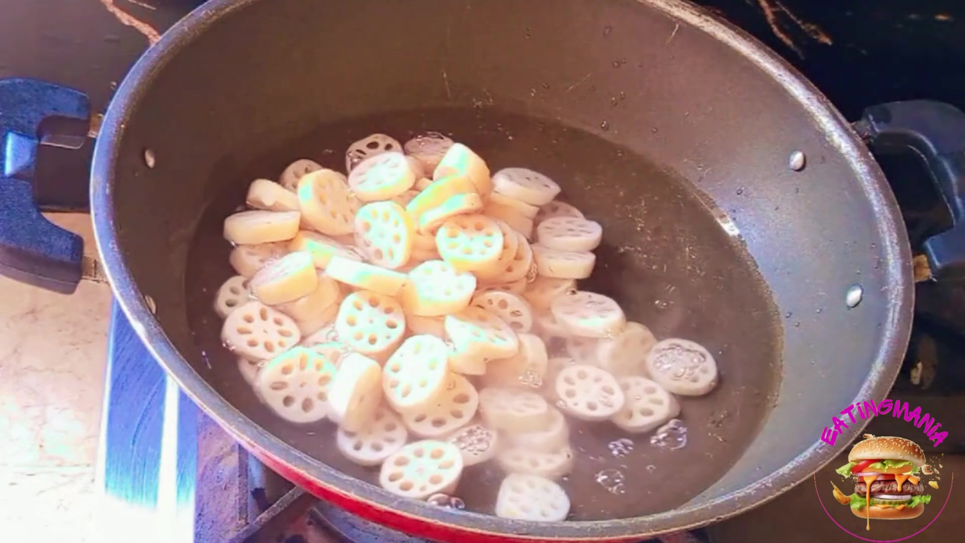 'Video thumbnail for Easy Method to Perfectly Boil Lotus Root'