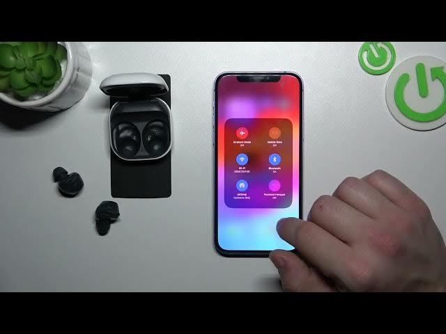 Video thumbnail for How to Pair Samsung Galaxy Buds FE with iPhone?