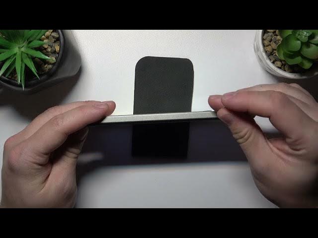 Video thumbnail for Does OPPO A2x  have SD card slot?