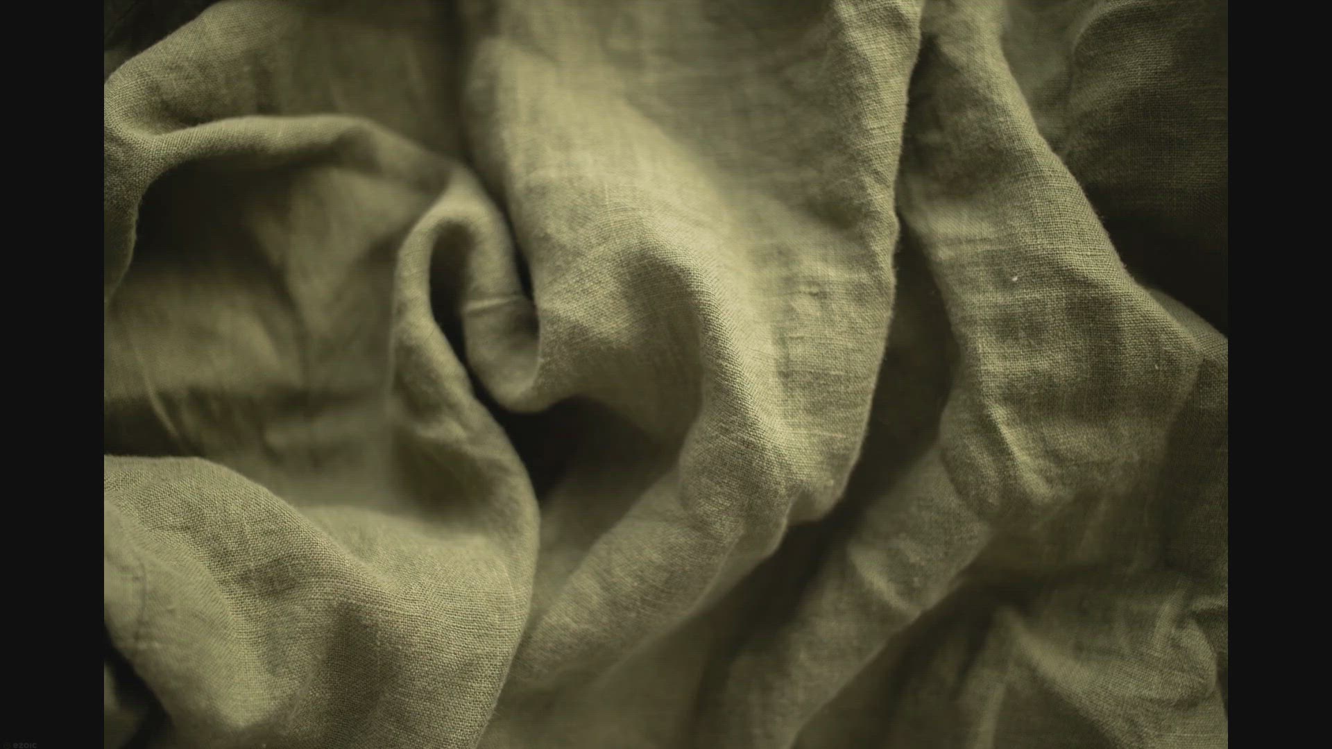 Video thumbnail for The Ultimate Guide: What To Wear To Bed After Self Tanning