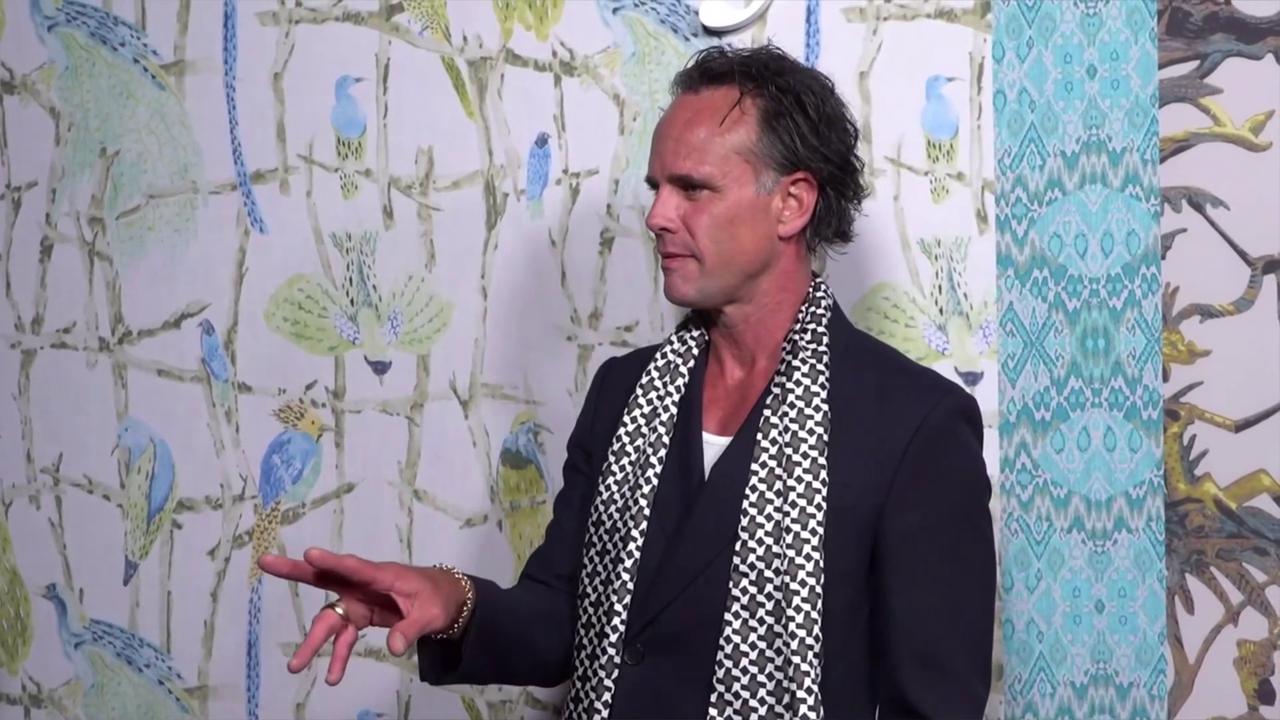Video thumbnail for UNCAPTIONED: Walton Goggins reportedly joins Miami Vice '85.
