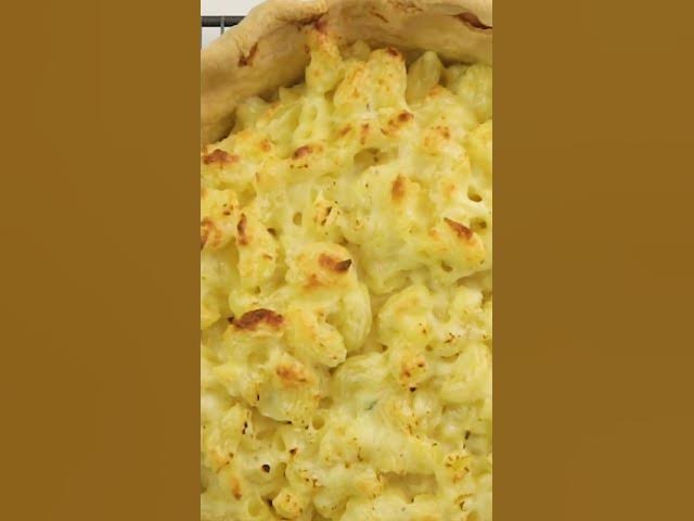Video thumbnail for Craving something yummy? Look no further than this Cheesy Pasta Bake! #cheese #recipes #howtocook