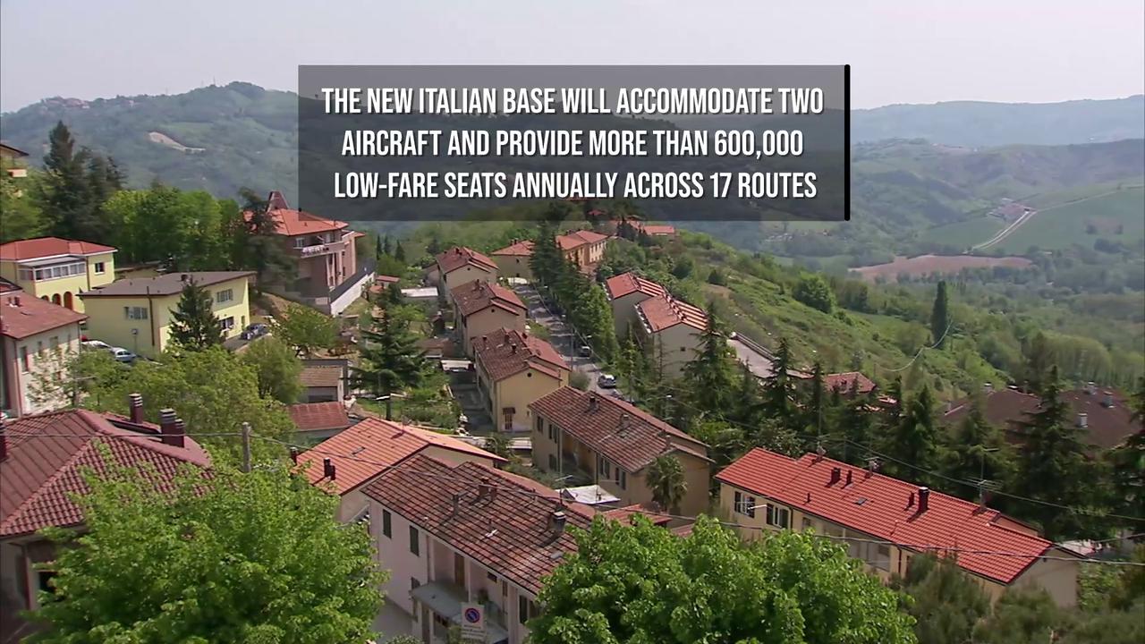 Video thumbnail for Ryanair Invests $200 Million in Italy as It Cuts Flights in Germany.