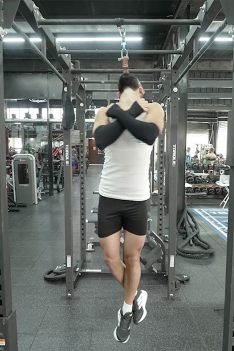 Video thumbnail for Most 360 spins hanging by the teeth in 30 seconds  65 by Yazan Ghaiyath Saleh