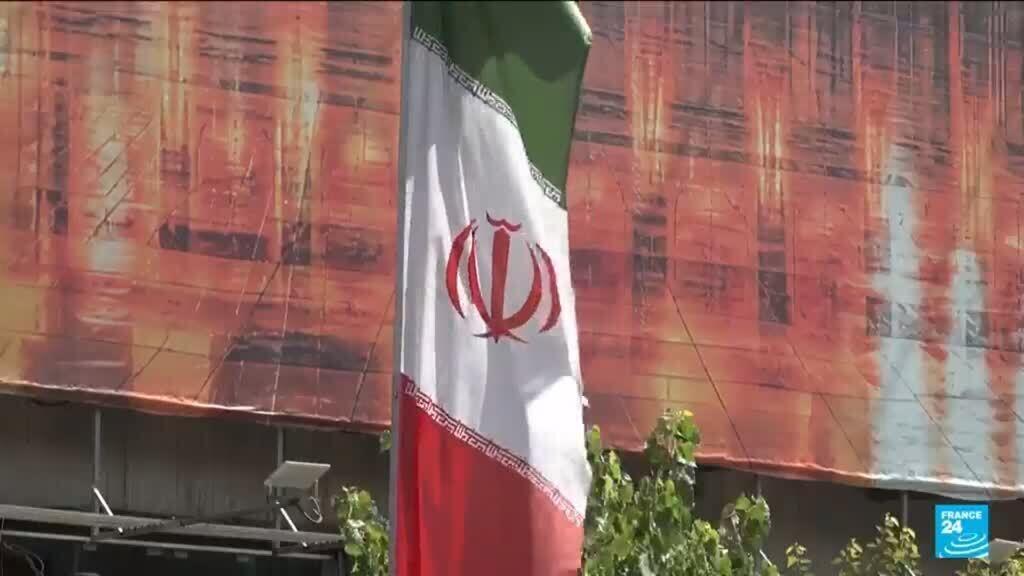 Video thumbnail for Trump says Iran meeting set in Qatar despite Tehran's denials