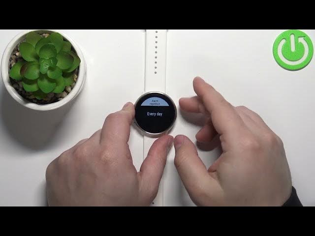 Video thumbnail for How to Set Alarm Clock in Polar Ignite?