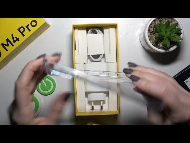 Video thumbnail for Does the XIAOMI Poco M4 Pro 5G Pro come with a Protective Silicone Case?