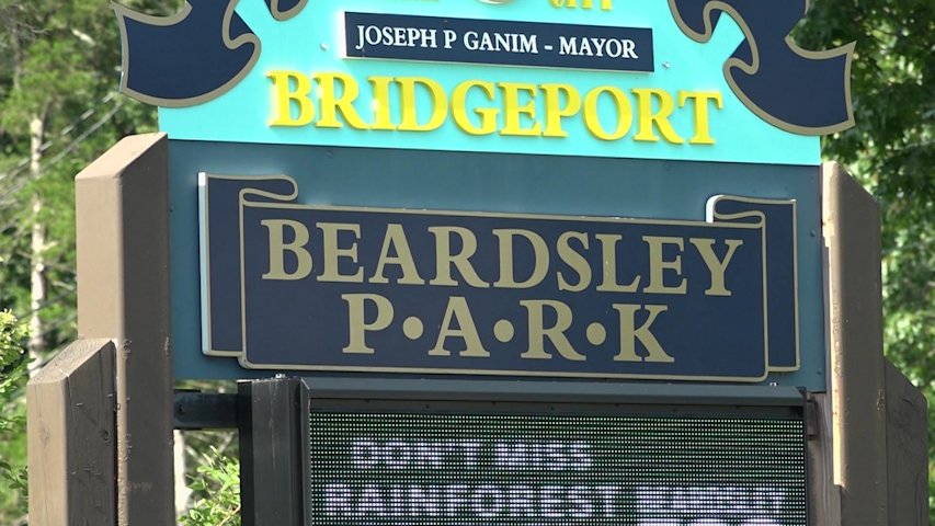 Video thumbnail for Bridgeport police seek identity of decomposed body found in Beardsley Park