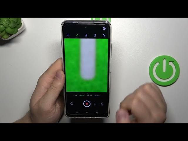 Video thumbnail for Maximum Camera Zoom in Infinix Hot 30 – Camera Abilities