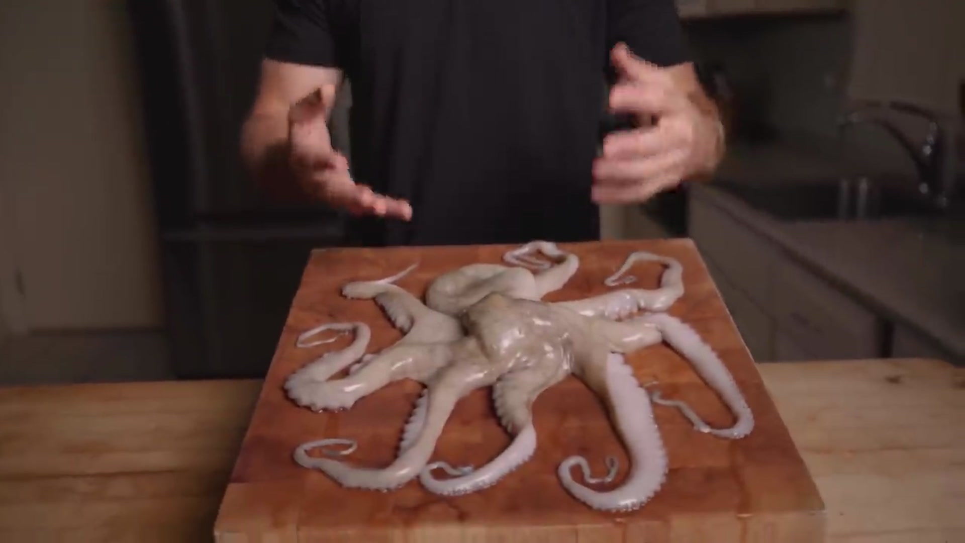 Video thumbnail for How to Cook Octopus  Grilled  Sousvide  and SMOKED(720P HD)