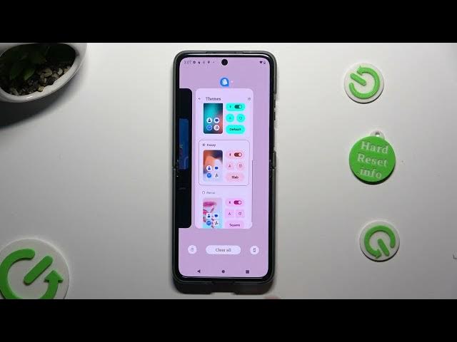 Video thumbnail for How to Change Device Theme on MOTOROLA Razr 40