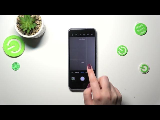 Video thumbnail for How to Use Camera Timer on ZTE Axon 20 - Set Up Camera Timer