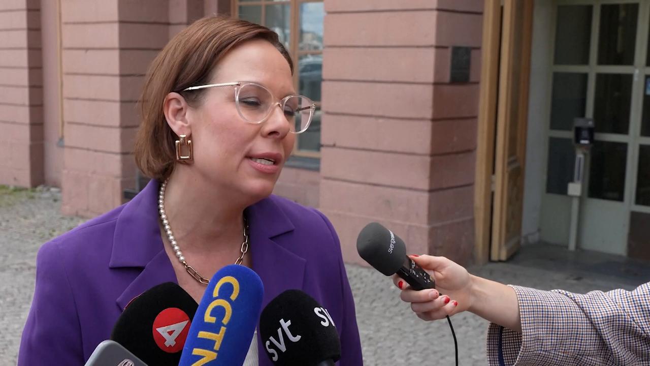 Video thumbnail for Sweden: China, Sweden agree to strengthen cooperation, uphold multilateralism, safeguard int'l order.
