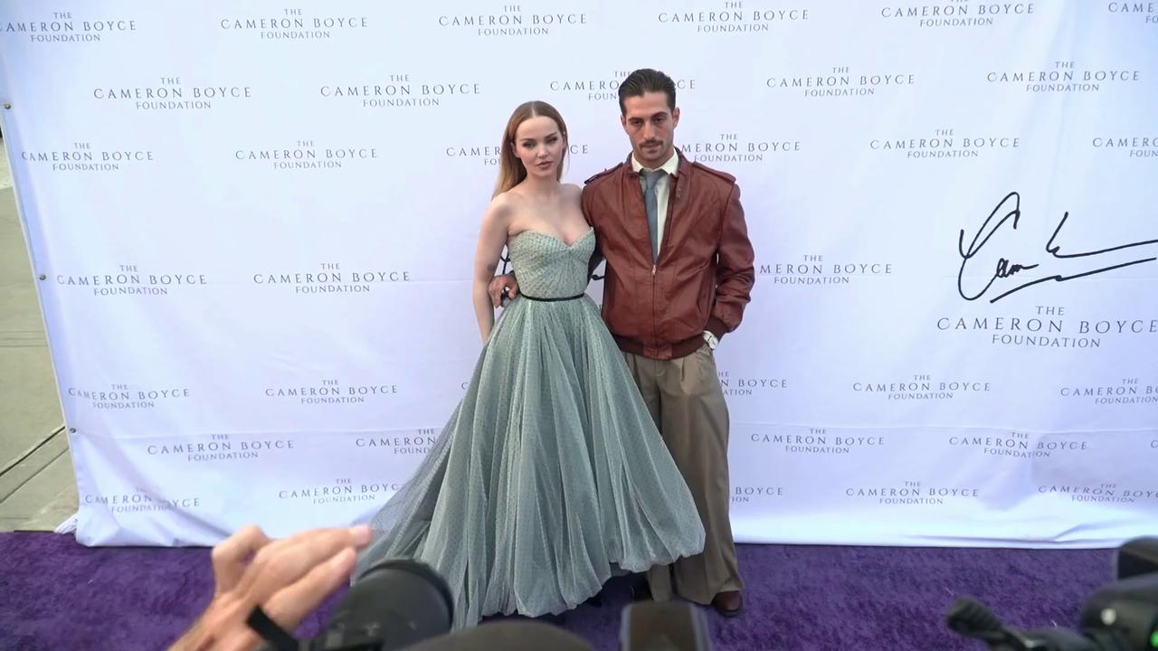 Video thumbnail for UNCAPTIONED: Dove Cameron marries Damiano David.