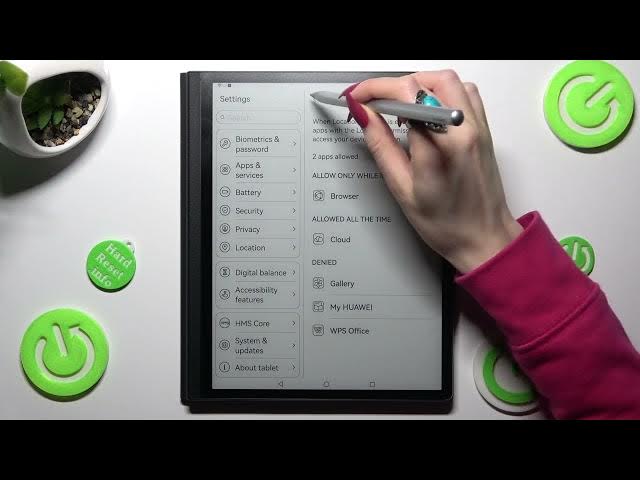Video thumbnail for How to Set Up Apps Permissions in Huawei MatePad Paper - Change Apps Permissions