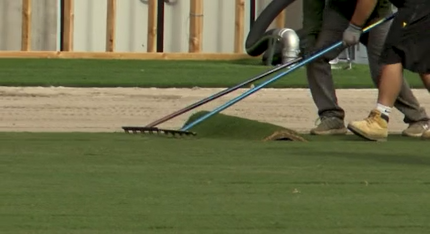 Video thumbnail for MetLife Stadium installs all-grass FIFA World Cup pitch